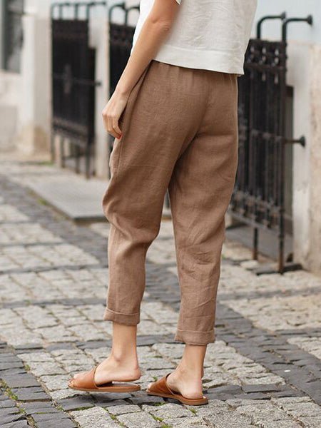 Classic Vintage Pants with a Flattering Fit