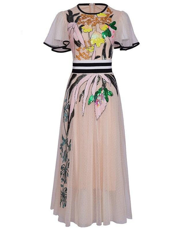 Classic Vintage & Enduringly Stylish Dress