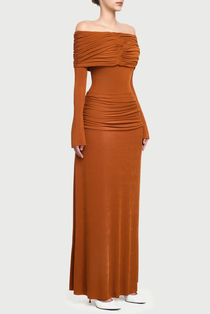 Gracefully Styled Dress for Any Occasion