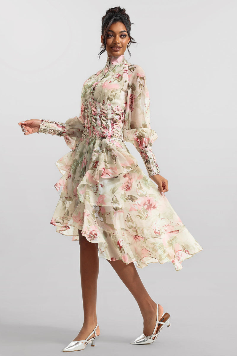 Effortlessly Elegant Dress with a Timeless Design