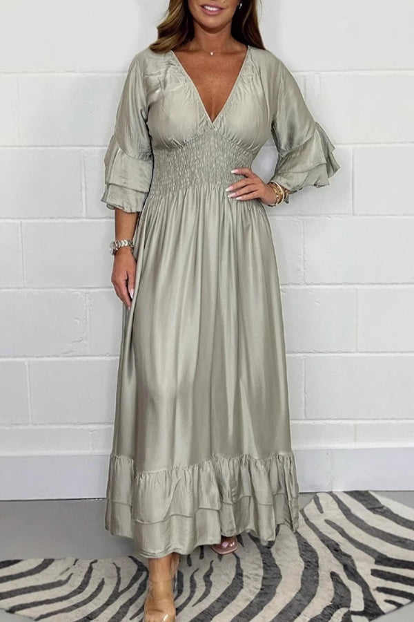 Beautifully Crafted Dress in a Classic Style