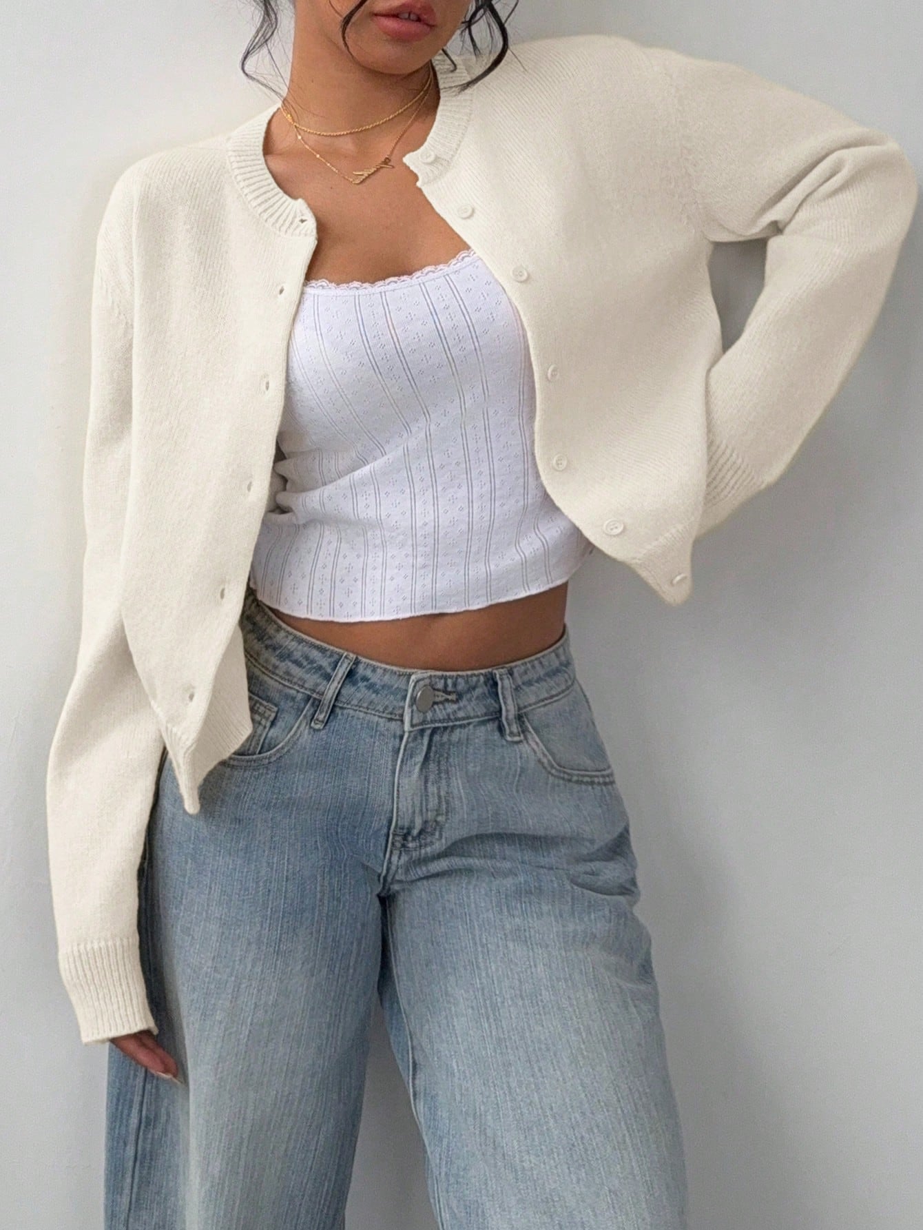Gracefully Styled Cardigan for Any Occasion