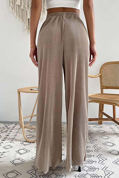 Polished Pants with an Effortless Classic Look
