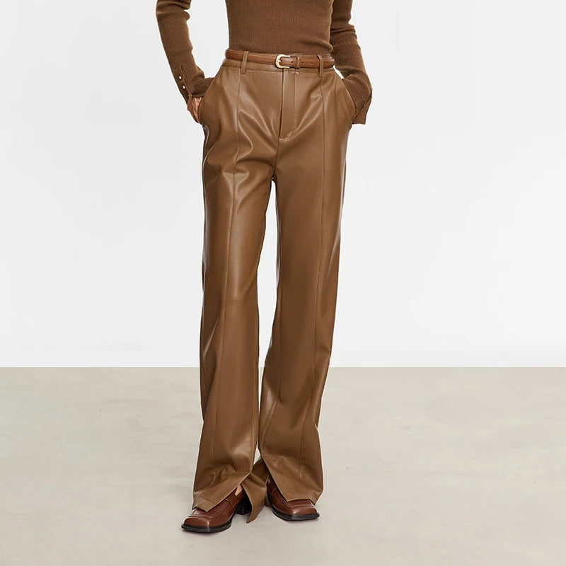 Beautifully Finished Pants in a Timeless Design