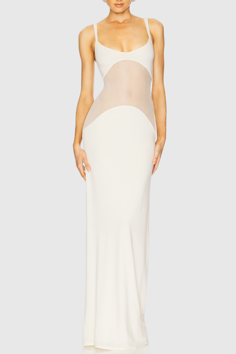 Effortlessly Elegant Dress with a Timeless Design