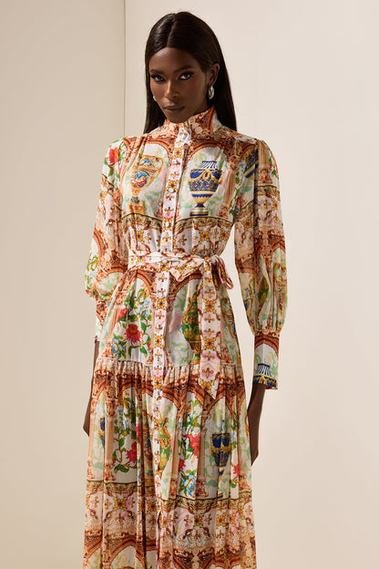 Sophisticated Dress with a Clean Classic Look