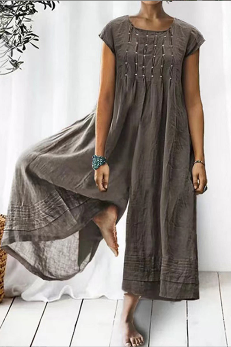 Effortlessly Elegant Garment with a Timeless Design