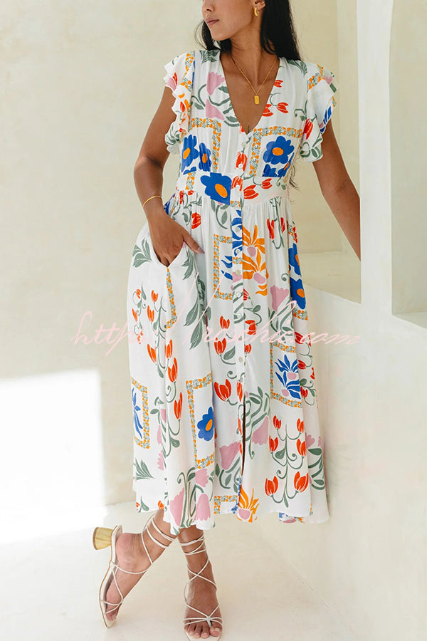 Beautifully Finished Dress in a Timeless Design