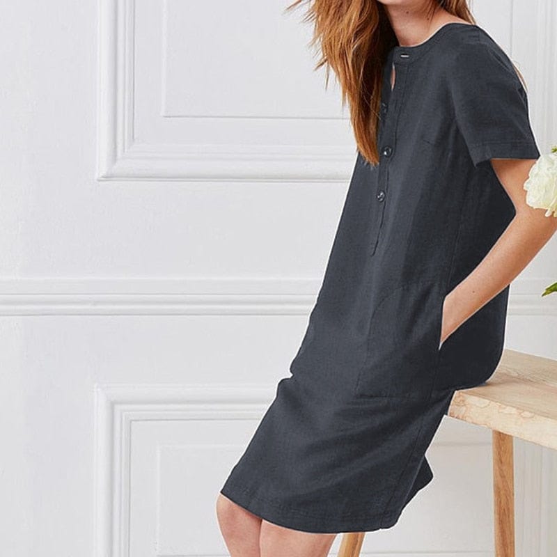 Polished Dress with an Effortless Classic Look