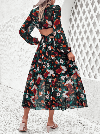 Gracefully Styled Dress for Any Occasion