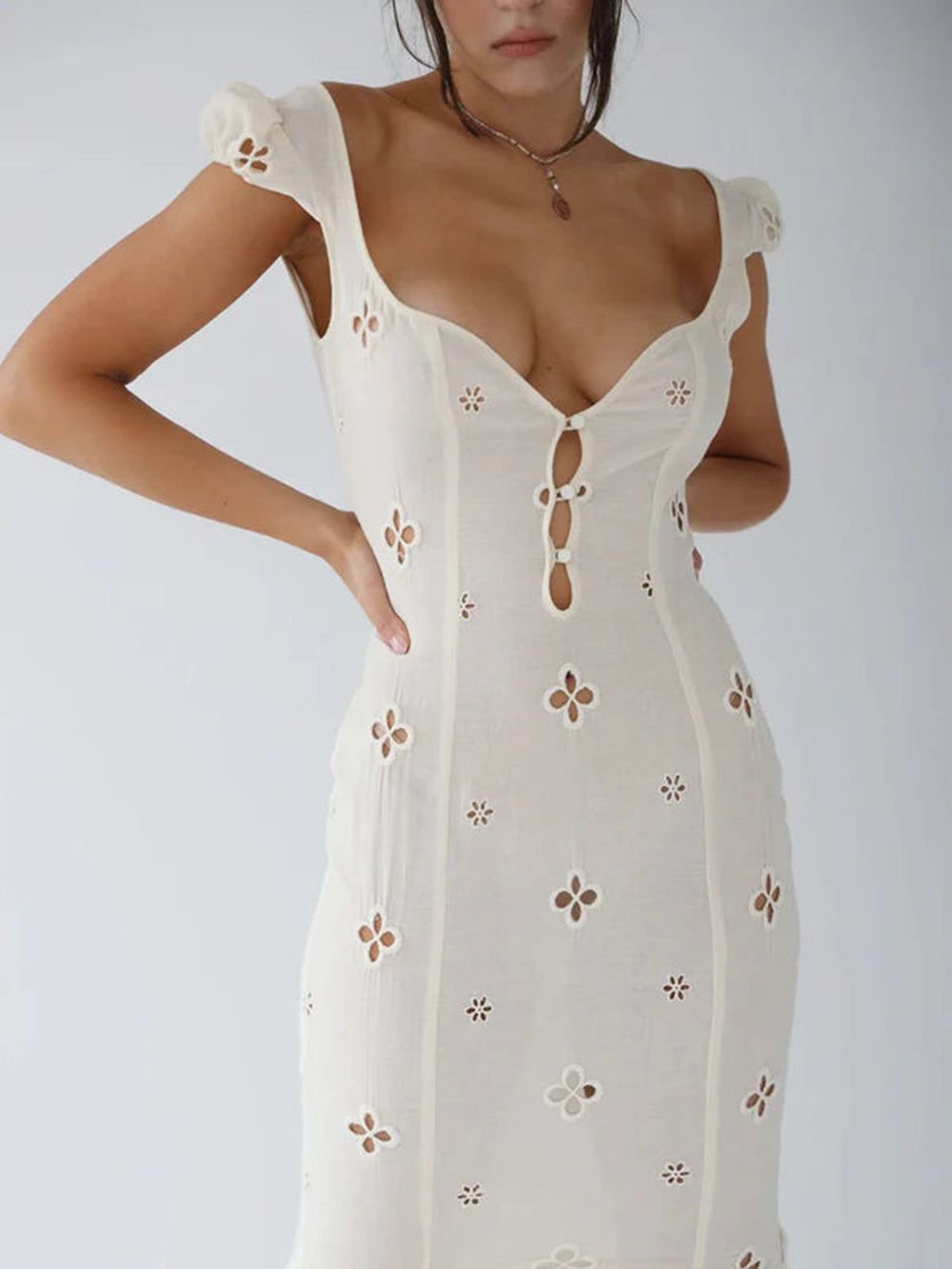 Classic Vintage Dress with a Flattering Fit