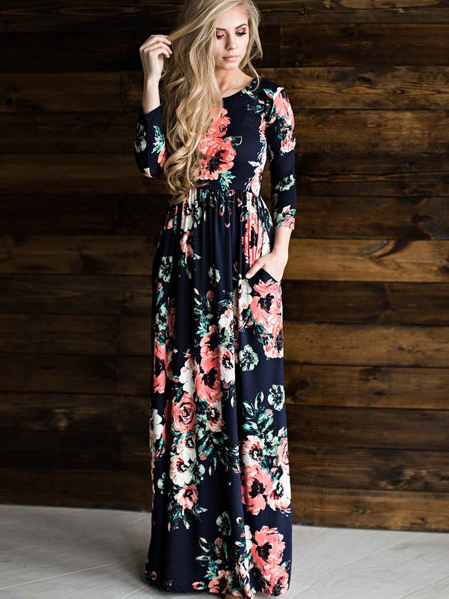 Gracefully Styled Dress for Any Occasion