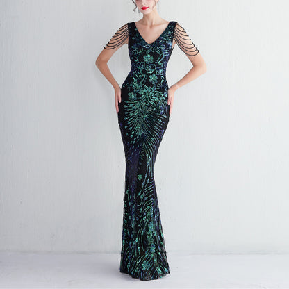 Gracefully Styled Dress for Any Occasion