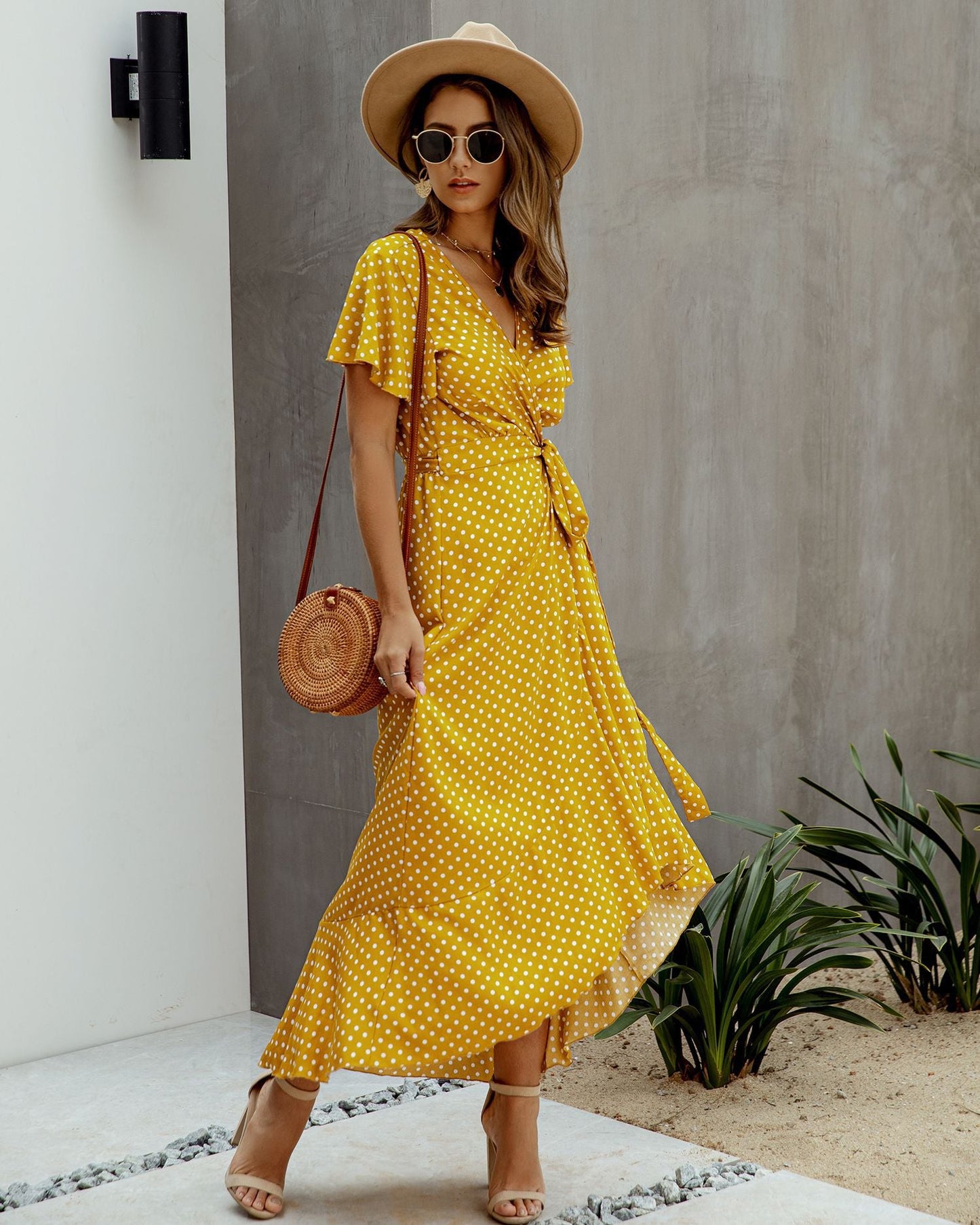 Sophisticated Dress with a Clean Classic Look