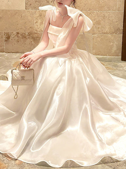 Beautifully Finished Garment in a Timeless Design