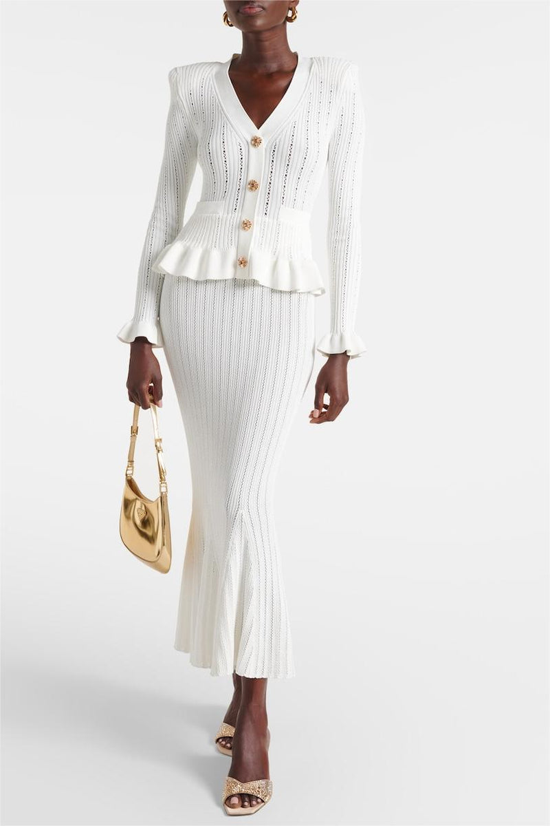 Beautifully Crafted Dress in a Classic Style