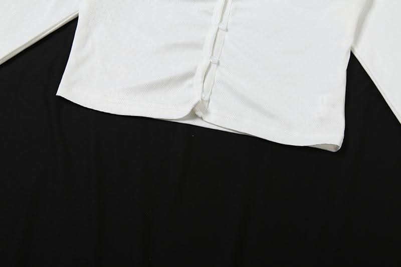 Beautifully Finished Garment in a Timeless Design