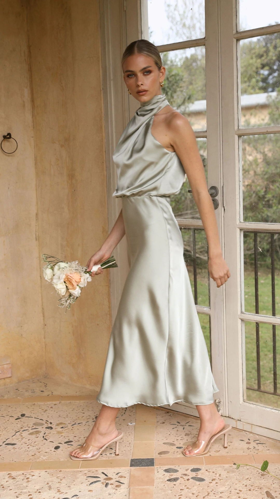 Polished Dress with an Effortless Classic Look