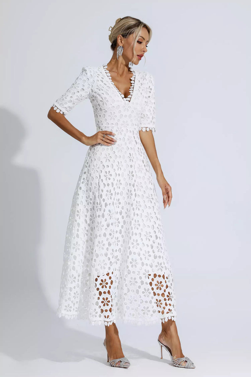 Beautifully Crafted Dress in a Classic Style