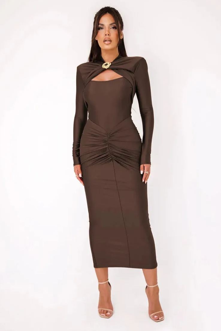 Classic Vintage Dress with a Flattering Fit