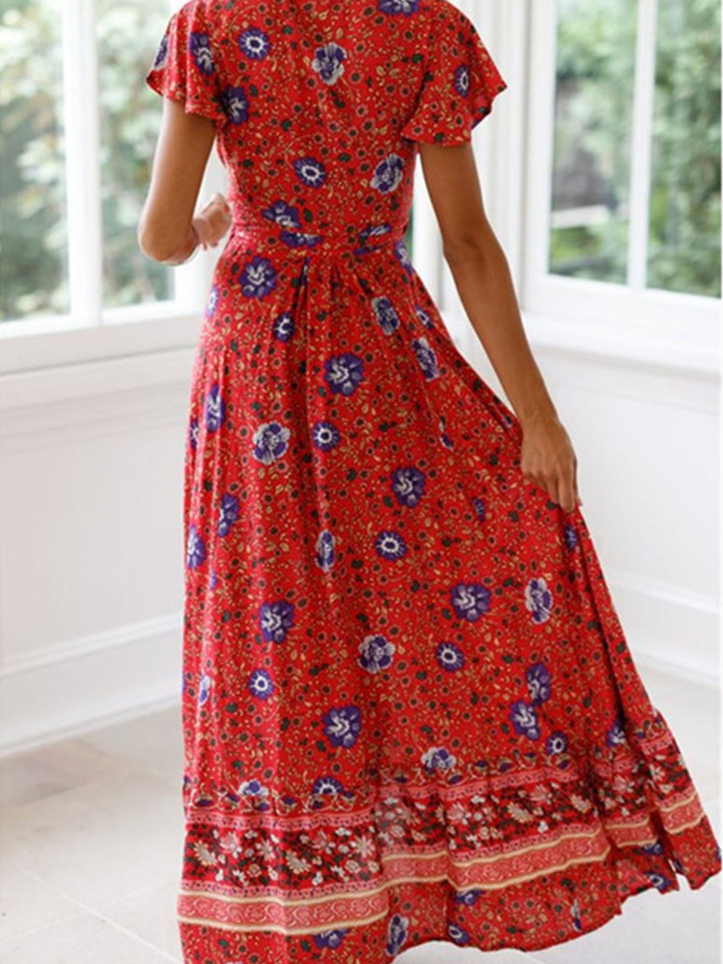 Elegantly Styled Dress for Everyday Wear