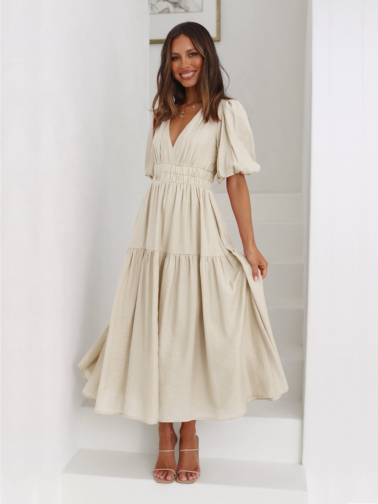 Classic Vintage & Enduringly Stylish Dress