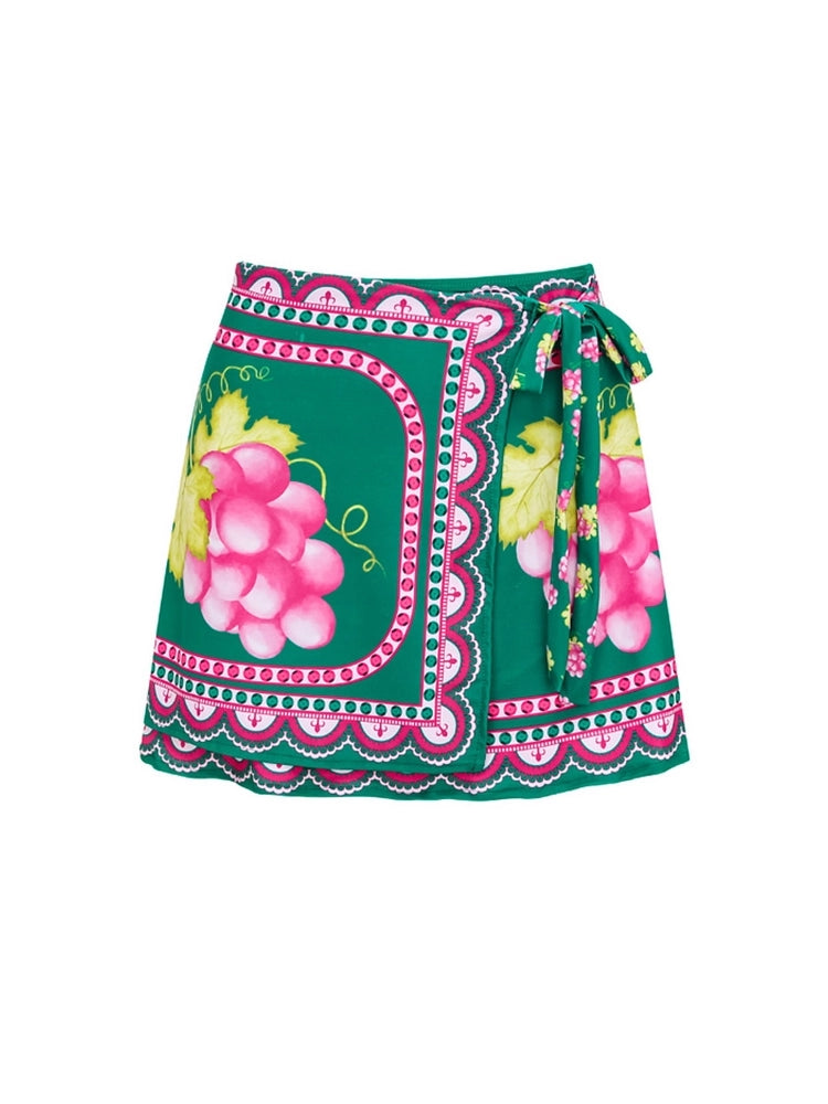 A Vintage Style Garment with Delicate Timeless Details