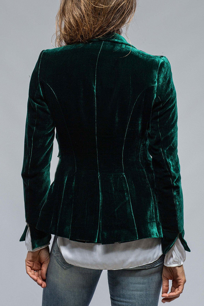 Well Tailored Garment with a Graceful Silhouette