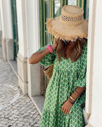 Sophisticated Dress with a Clean Classic Look