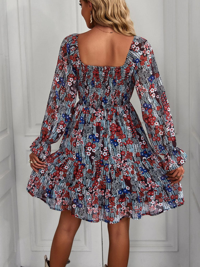 Classic Vintage Dress with a Flattering Fit