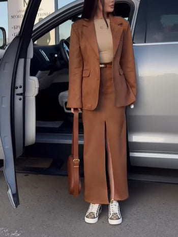 Classic Vintage Garment with a Flattering Fit