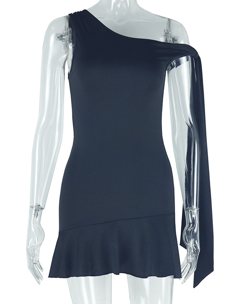 Effortlessly Elegant Dress with a Timeless Design