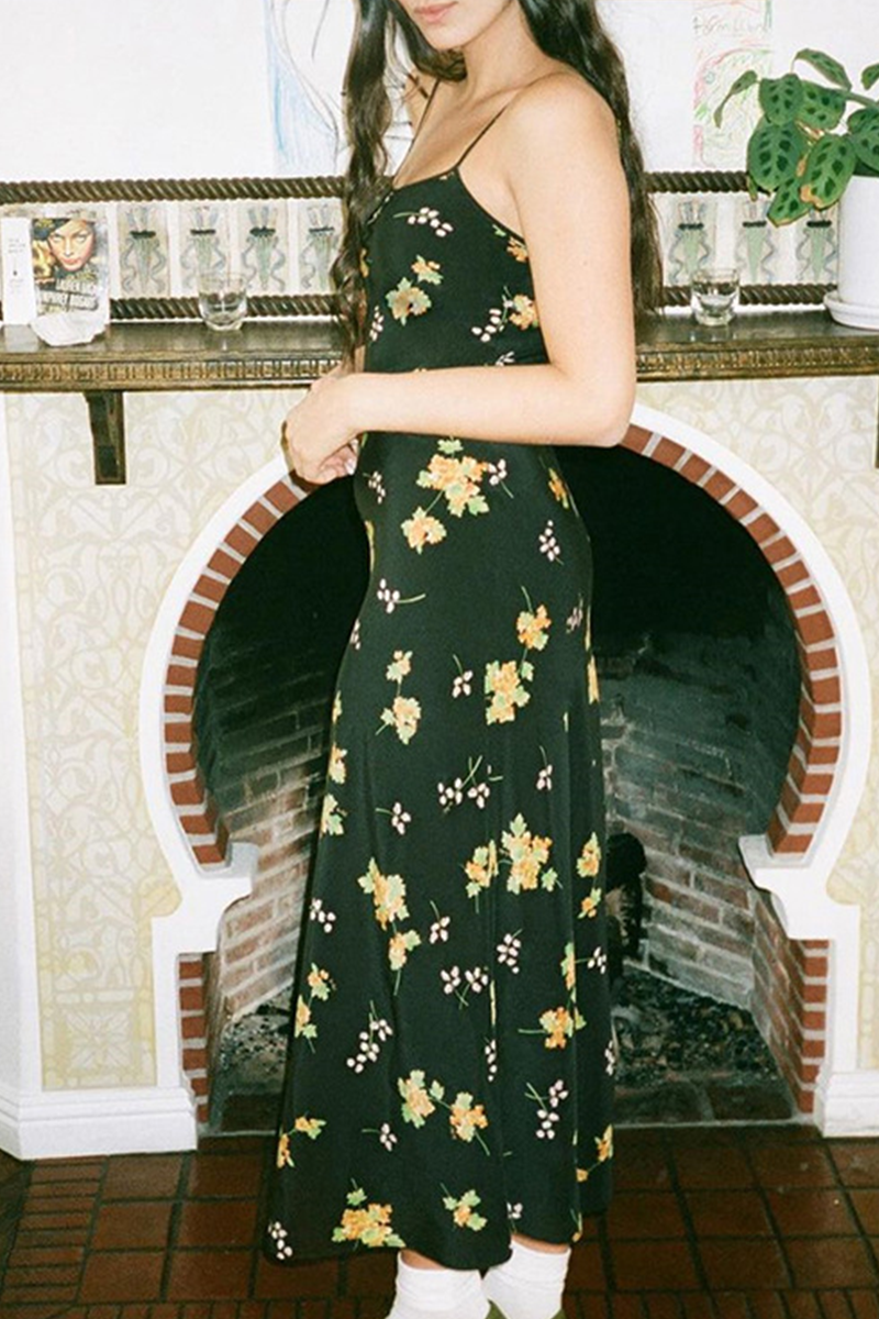 Classic Vintage & Enduringly Stylish Dress