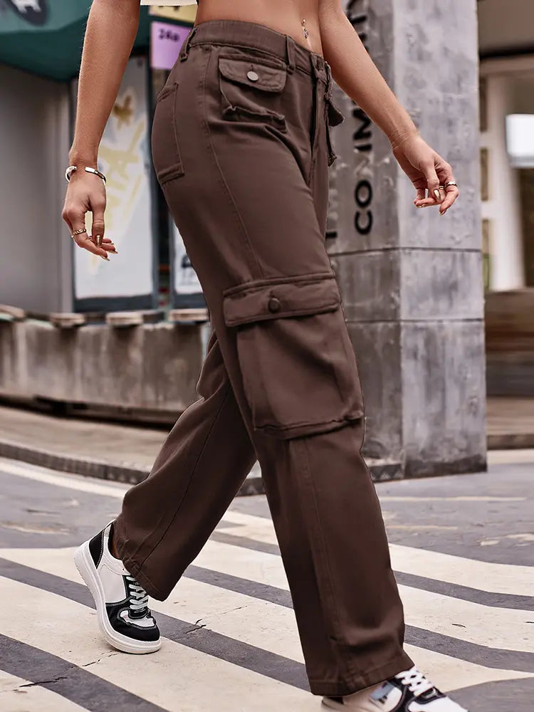 Elegantly Styled Pants for Everyday Wear