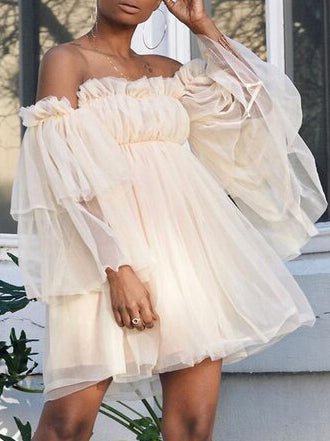 Gracefully Styled Dress for Any Occasion