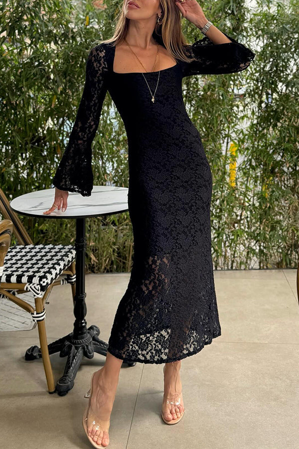 Classic Vintage Dress with a Flattering Fit
