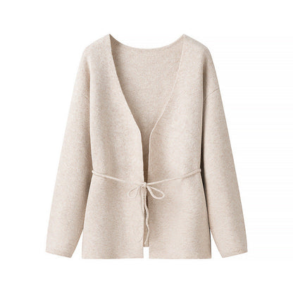 Elegantly Styled Cardigan for Everyday Wear