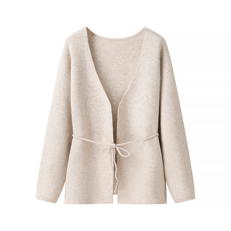Elegantly Styled Cardigan for Everyday Wear