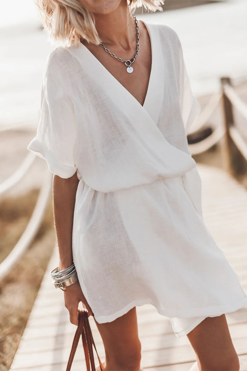 Effortlessly Elegant Dress with a Timeless Design