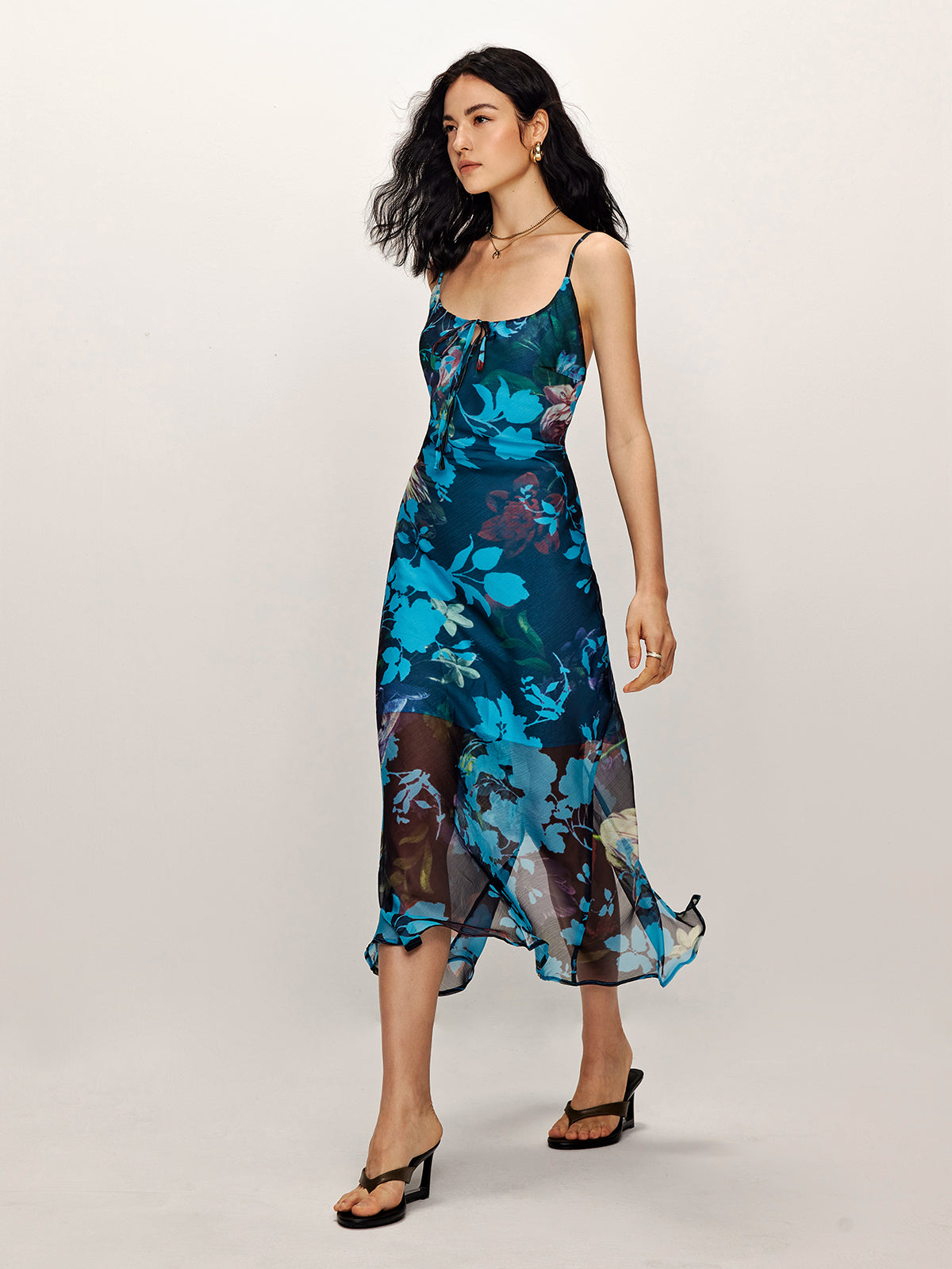 Elegantly Styled Dress for Everyday Wear