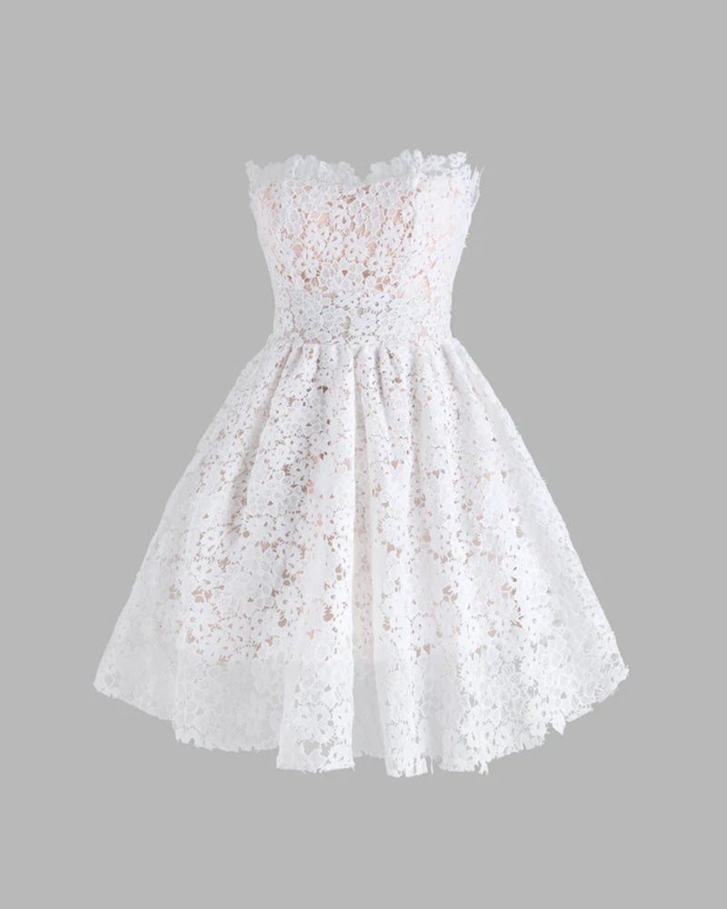 Polished Dress with an Effortless Classic Look