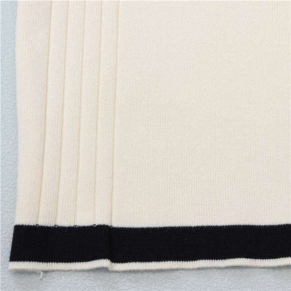 Beautifully Finished Cardigan in a Timeless Design