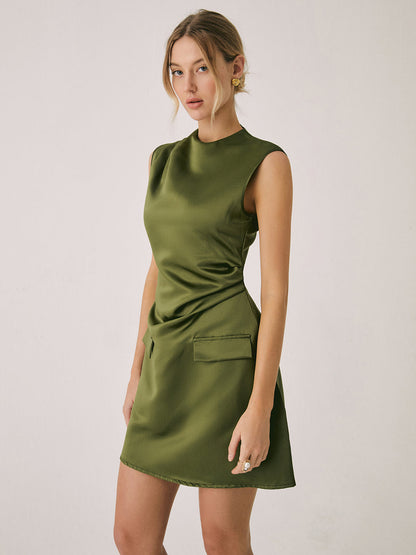 Polished Dress with an Effortless Classic Look