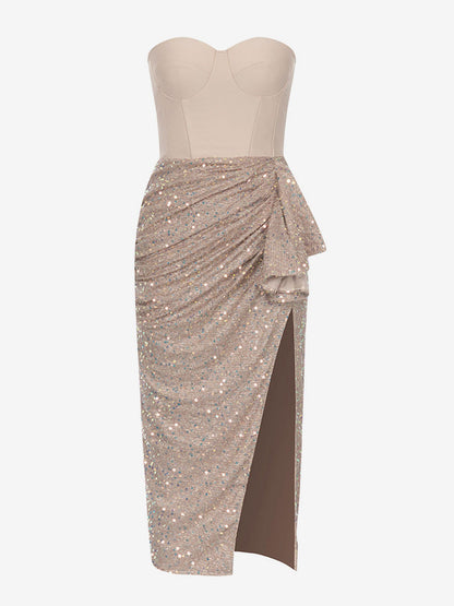 Effortlessly Elegant Dress with a Timeless Design