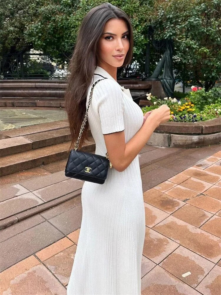 Polished Dress with an Effortless Classic Look