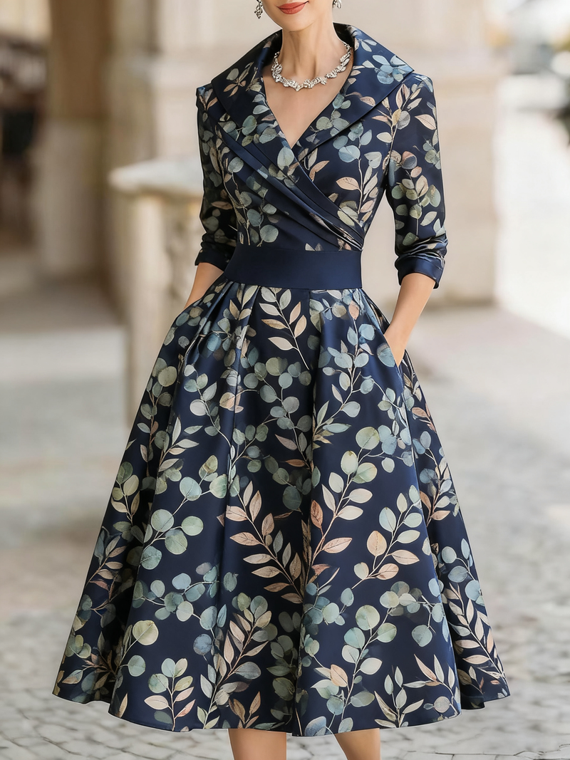 Beautifully Crafted Dress in a Classic Style