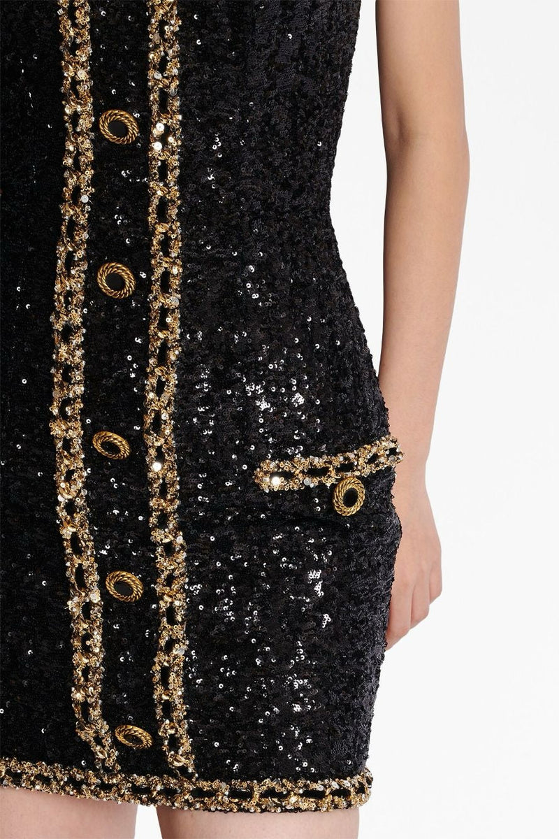 Sophisticated Dress with a Clean Classic Look