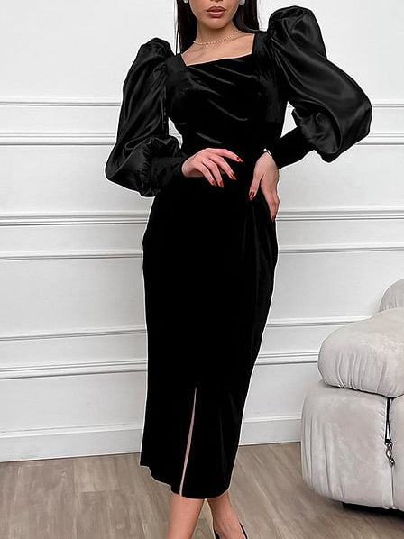 A Vintage Style Dress with Delicate Timeless Details