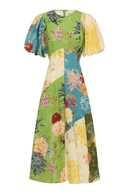 Classic Vintage & Enduringly Stylish Dress