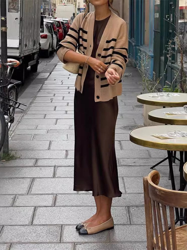 Gracefully Styled Dress for Any Occasion